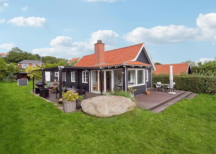 In With Kitchen Сasa de vacaciones Gudhjem